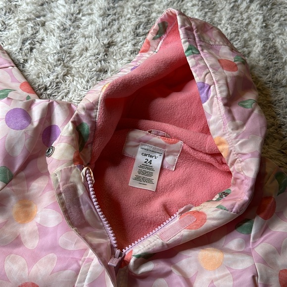 Carters size 24 months 100% polyester coding 100% acrylic lining - Picture 6 of 11